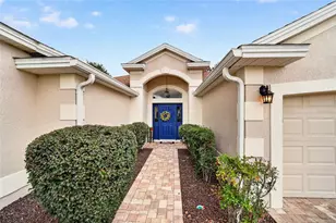 8293 SE 176th Lawson Loop, The Villages, FL 32162 - Photo 3