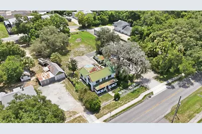 605 S Main Avenue, Minneola, FL 34715 - Photo 5