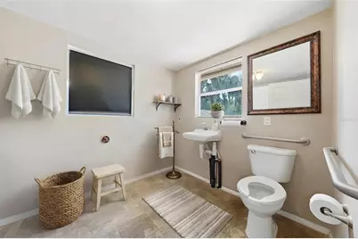 605 S Main Avenue, Minneola, FL 34715 - Photo 23