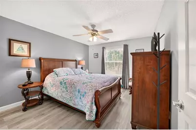 940 Eastmont Court, The Villages, FL 32162 - Photo 25