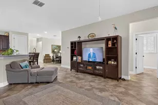 3831 Sanibel St, Clermont, FL 34711 - Photo 7