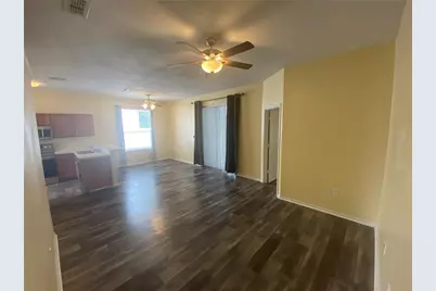 302 Bluff Pass Drive, Eustis, FL 32726 - Photo 11