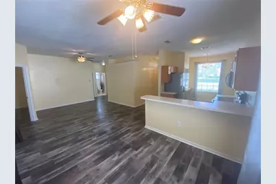 302 Bluff Pass Drive, Eustis, FL 32726 - Photo 9