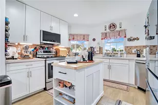 1153 Bishop St, Avon Park, FL 33825 - Photo 11