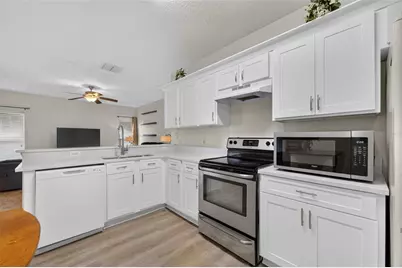 925 Gillingham Court, Kissimmee, FL 34758 - Photo 15