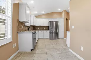 579 Cheraw Pl, The Villages, FL 32162 - Photo 9