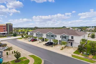 5365 Pinecone Ct, Wildwood, FL 34785 - Photo 35