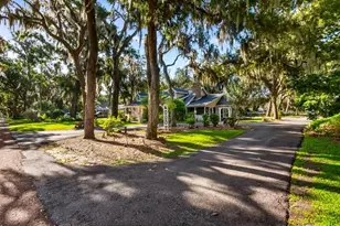 403 Mission Ln, Howey in the Hills, FL 34737 - Photo 49