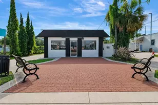124 N Apopka Ave, Inverness, FL 34450 - Photo 1