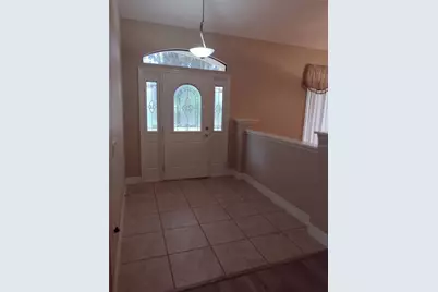 592 Dowling Circle, Lady Lake, FL 32159 - Photo 7