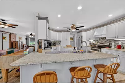 5516 E Harbor Drive, Fruitland Park, FL 34731 - Photo 11
