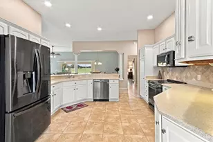 2314 Callaway Dr, The Villages, FL 32162 - Photo 7