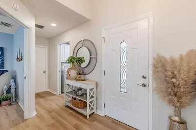 8975 SE 168th Tailfer Street, The Villages, FL 32162 - Photo 3