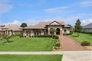 39513 Hillrise Ln, Lady Lake, FL 32159 - Photo 1