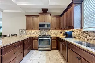 552 Narrow Vw Ln, Groveland, FL 34736 - Photo 11