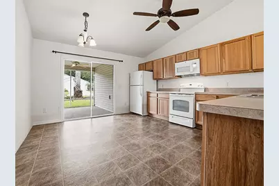 250 Arbella Loop, The Villages, FL 32162 - Photo 13