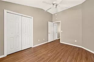 1933 Fiddlewood Pl, The Villages, FL 32162 - Photo 7