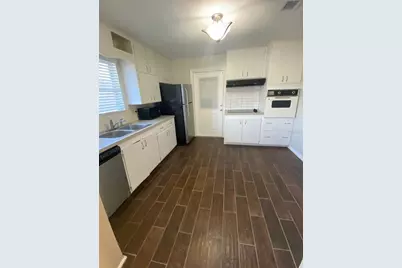 803 Haselton Street, Eustis, FL 32726 - Photo 3