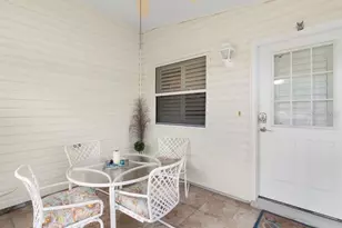 1037 Ridgeville Rd, The Villages, FL 32162 - Photo 11