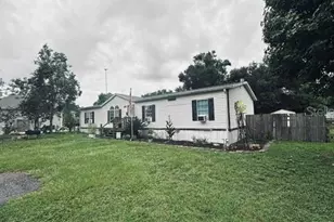 446 Quail St., Lady Lake, FL 32159 - Photo 3