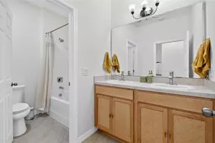 2053 Heart Lk Dr, Groveland, FL 34736 - Photo 29