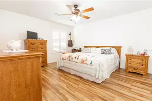 2706 Morven Park Way, The Villages, FL 32162 - Photo 15