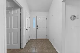 370 Carriage Ln, Lady Lake, FL 32159 - Photo 5