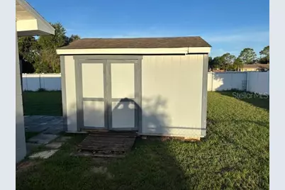 13233 Grand Terrace Drive, Grand Island, FL 32735 - Photo 11