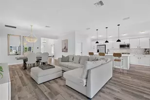1986 Oppenheimer Ct, The Villages, FL 34762 - Photo 13