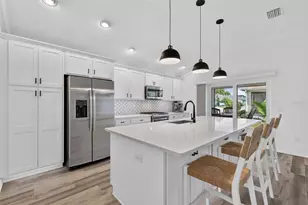 1986 Oppenheimer Ct, The Villages, FL 34762 - Photo 5