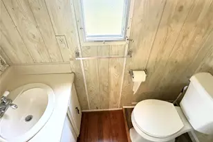 5562 Lansing Dr, Wildwood, FL 34785 - Photo 13