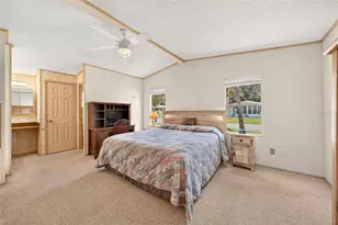 1712 W Schwartz Blvd, The Villages, FL 32159 - Photo 35
