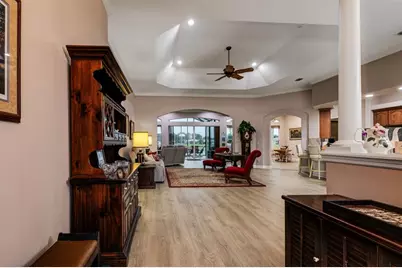 27028 Old English Court, Leesburg, FL 34748 - Photo 7