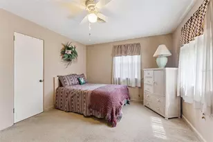 17561 County Rd 455, Montverde, FL 34756 - Photo 15