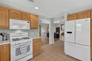 16573 SE 77th Northridge Ct, The Villages, FL 32162 - Photo 13