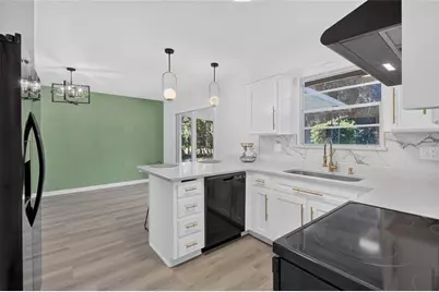 5212 Clarendon Road, Jacksonville, FL 32205 - Photo 13