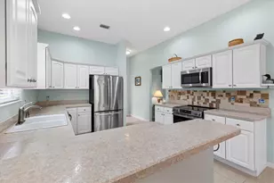 2494 Flintshire Ave, The Villages, FL 32162 - Photo 11