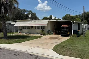 1408 Ridge Rd, Tavares, FL 32778 - Photo 3