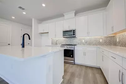 9116 Walcott Lane, Sarasota, FL 34240 - Photo 15