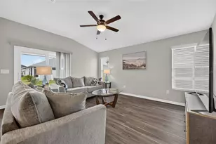 7686 Woodley Ter, The Villages, FL 34762 - Photo 7
