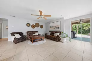 940 Fallbrooke Ave, Deltona, FL 32725 - Photo 15