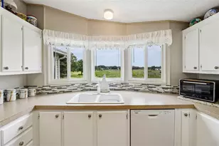 25120 Clifford Hill, Leesburg, FL 34748 - Photo 17