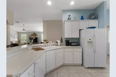 490 Little River Path, The Villages, FL 32162 - Photo 13