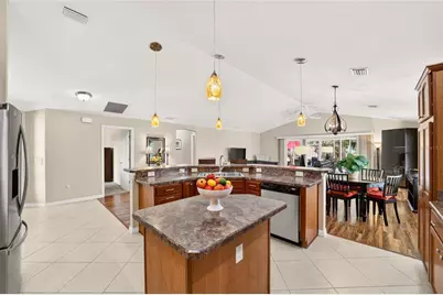 628 Bermudez Court, The Villages, FL 32162 - Photo 37