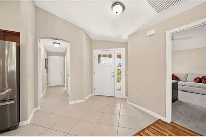 628 Bermudez Court, The Villages, FL 32162 - Photo 7