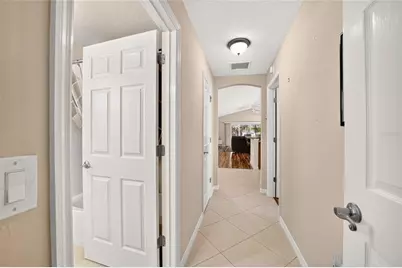 628 Bermudez Court, The Villages, FL 32162 - Photo 11