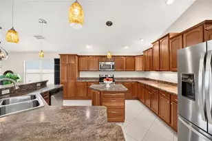 628 Bermudez Ct, The Villages, FL 32162 - Photo 35