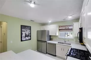 3448 Jacona Pl, The Villages, FL 32162 - Photo 29