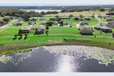 77 Fairway Circle #101, Umatilla, FL 32784 - Photo 7
