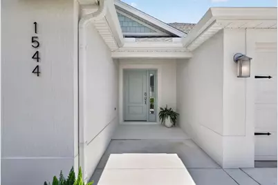 1544 Jake Drive, The Villages, FL 34762 - Photo 3